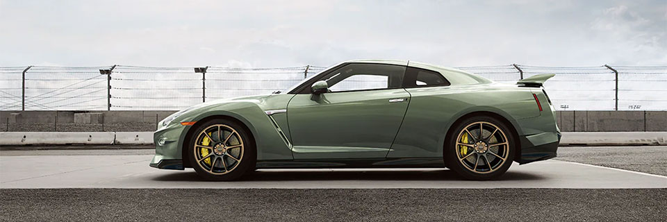2024 Nissan GT-R Exterior